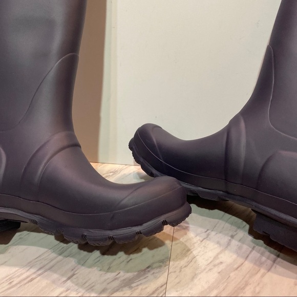 Hunter Women’s Original Tall Purple Rain Boots 6 - Picture 5 of 11